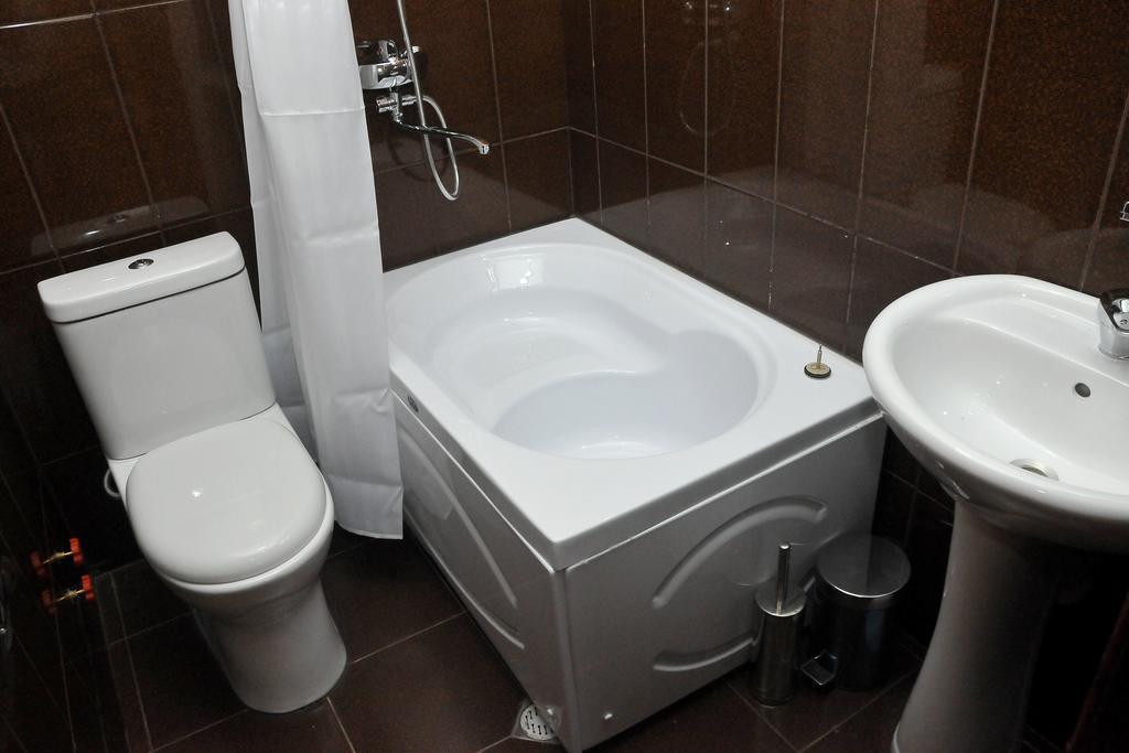 Hotel Sweet Home Телави Стая снимка