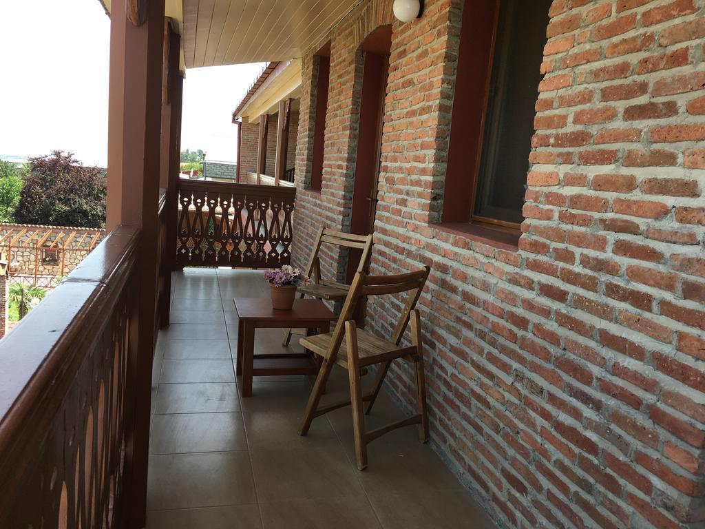 Hotel Sweet Home Телави Екстериор снимка