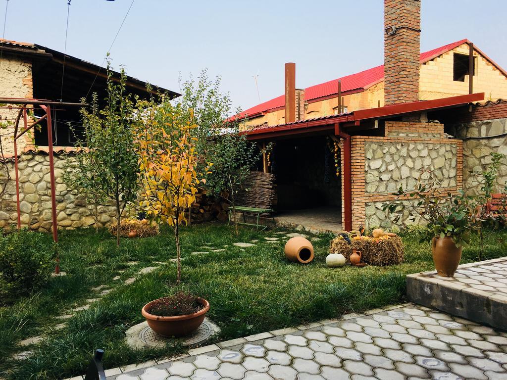 Hotel Sweet Home Телави Екстериор снимка