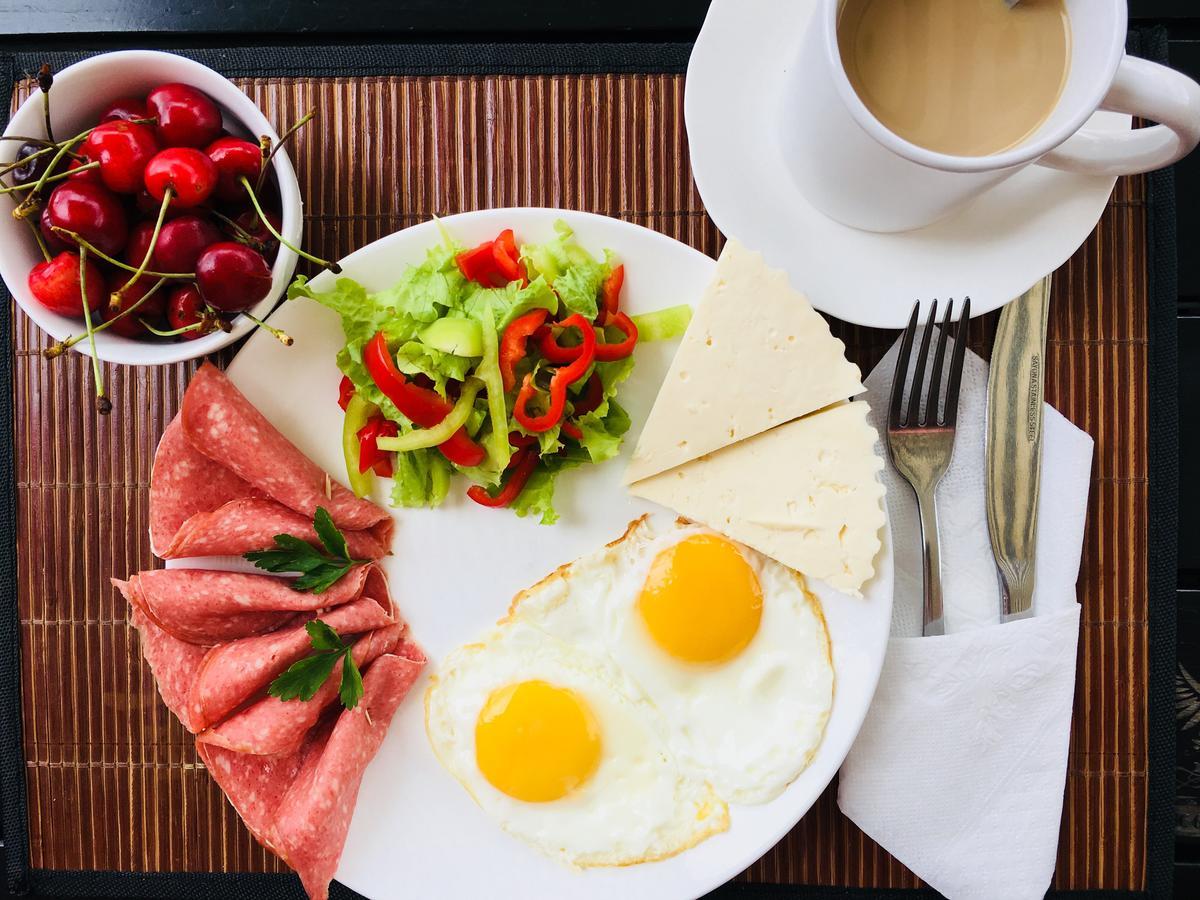 Hotel Sweet Home Телави Екстериор снимка