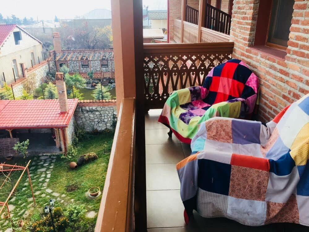 Hotel Sweet Home Телави Екстериор снимка